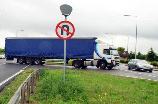 Truck blocking A1 southbound 2